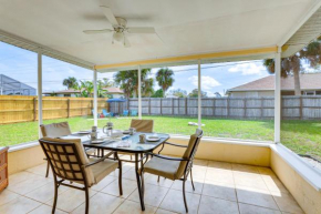 Venice Home with Fenced Yard 4 Mi to Beach!